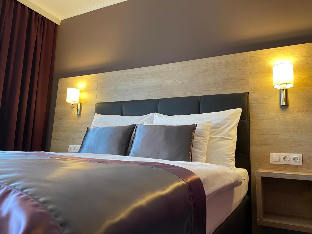 Villa Aruba & Private Spa Suites Keszthely Eksteriør bilde