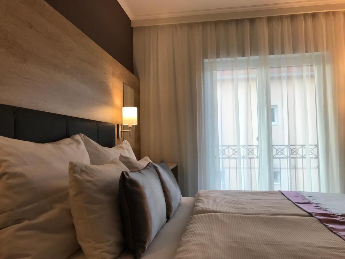 Villa Aruba & Private Spa Suites Keszthely Eksteriør bilde